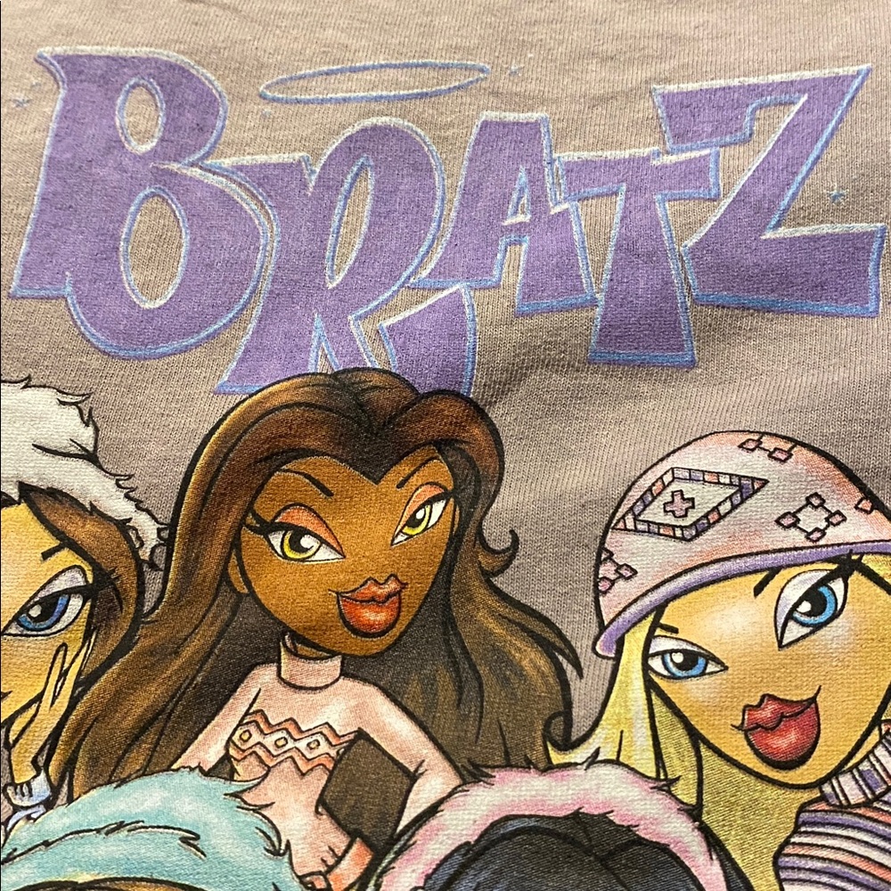 Distressed Cropped BRATZ Y2K Tee Shirt - Picture 8 of 11